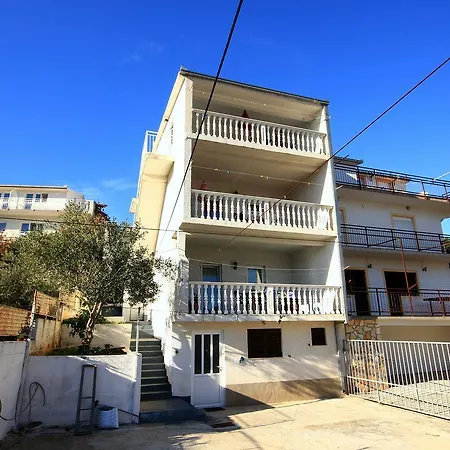 9443c Apartment